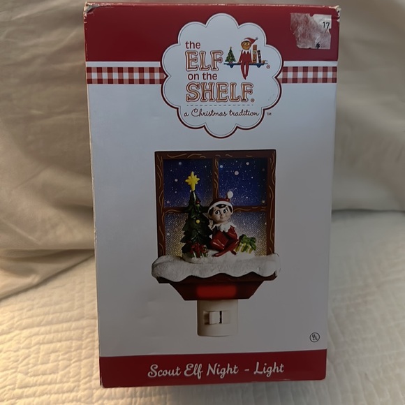 Elf on the Shelf nightlight in box Scout Elf night time sky in window Xmas nice - Picture 3 of 16